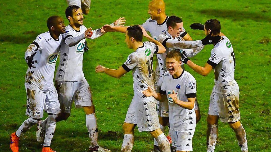 在多个赛季 在多个赛季