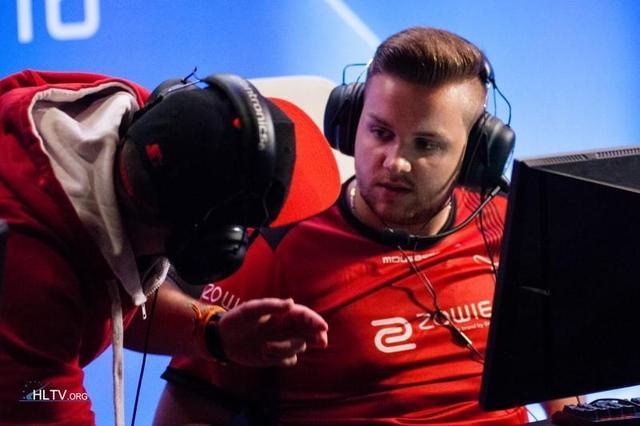 加强运动员 加强运动员