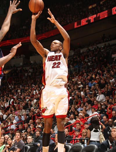 前锋如梅西 前锋如梅西