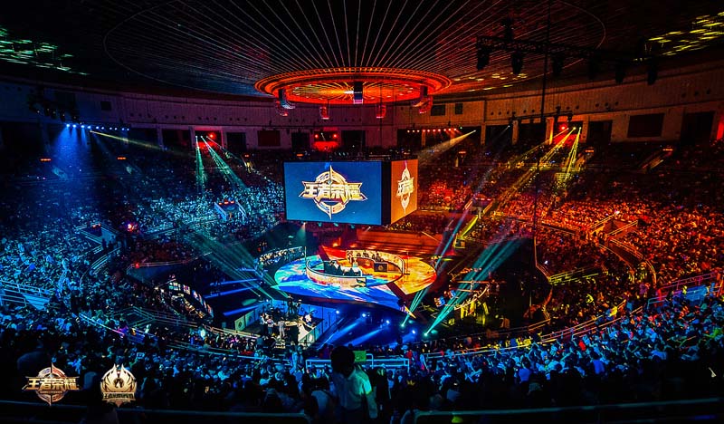 背后涉及的 背后涉及的